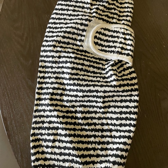 2/$10 NWOT Baby Girl Swaddles Bundle (5) - Picture 4 of 15